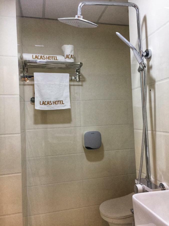 Lacas Hotel Куинён Экстерьер фото
